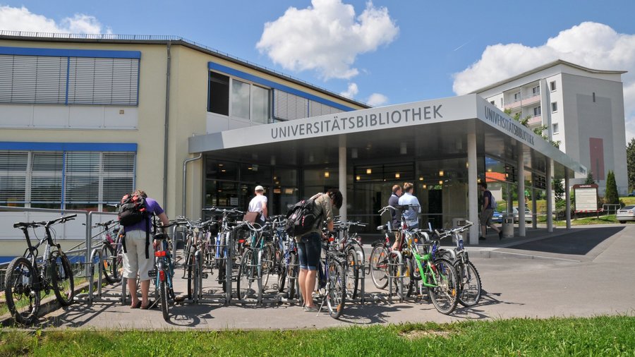 Gebäude der Universitätsbibliothek