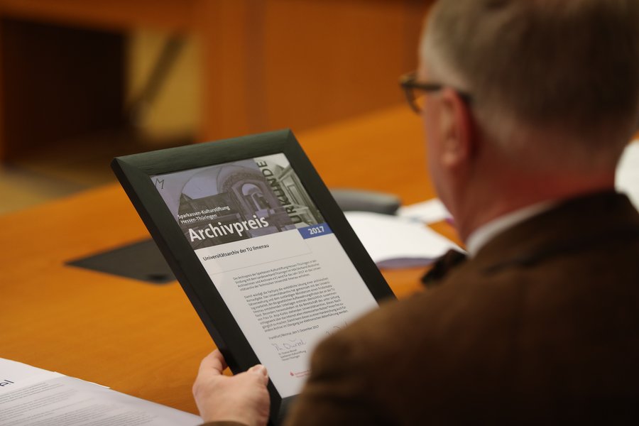 Verleihung des Thüringer Archivpreises an das Universitätsarchiv Ilmenau am 21.12.2017